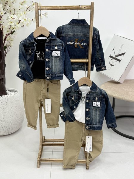 طقم جينزCalvin Klein