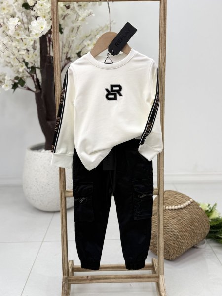 طقم ولادي REPLAY