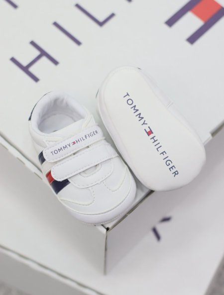 حذاء بيبي TOMMY HILFIGER