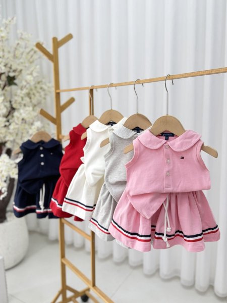 طقم بناتي TOMMY1685