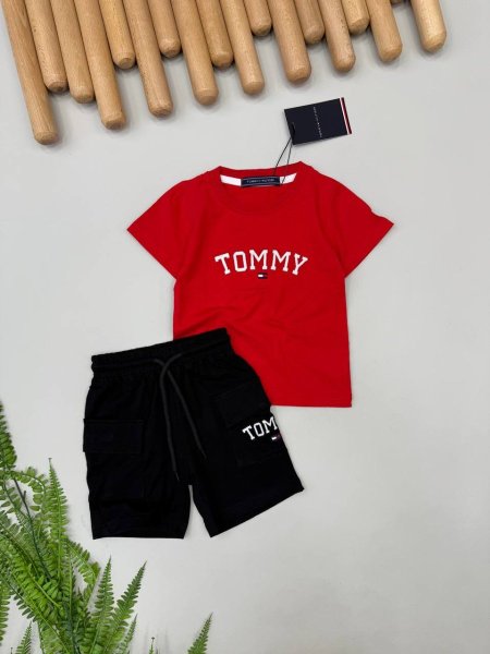 بدلة ولادي tommy hilfiger 6803