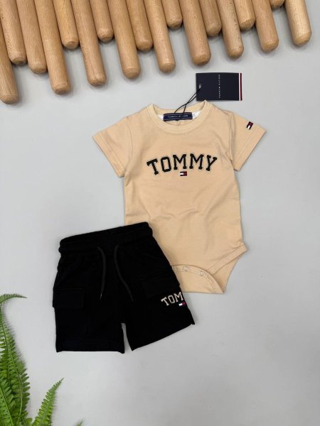 بدلة قطن بيبي tommy hilfiger