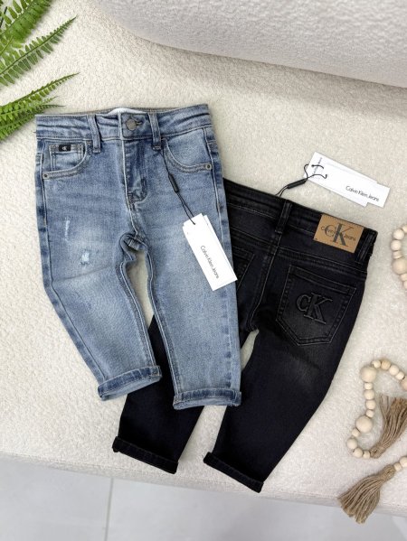 بنطلون ولادي CALVIN KLIEN