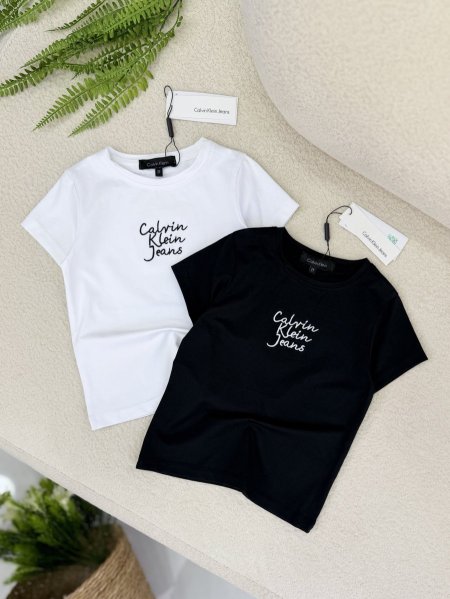بلوزة Calvin Klein