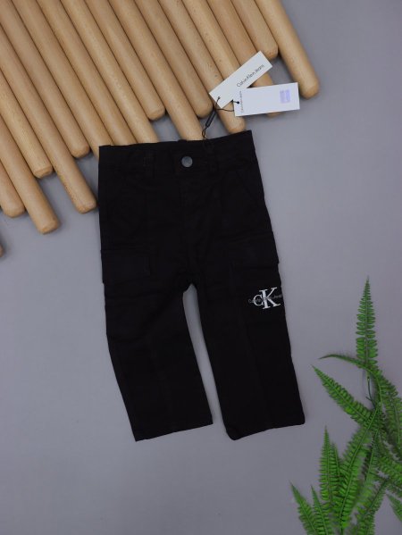 بنطلون CALVIN KLEIN  بناتي