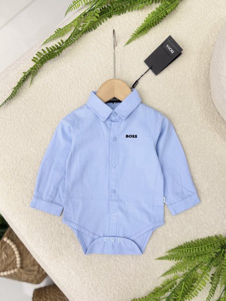 أزرق