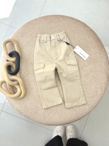 بنطلون CALVIN KLEIN بناتي