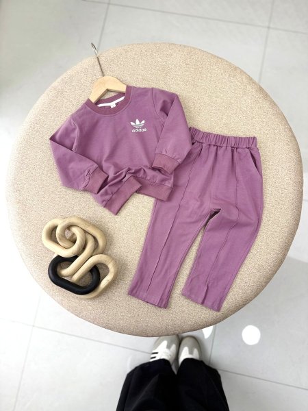 بدلة خريفي Adidas  بناتي