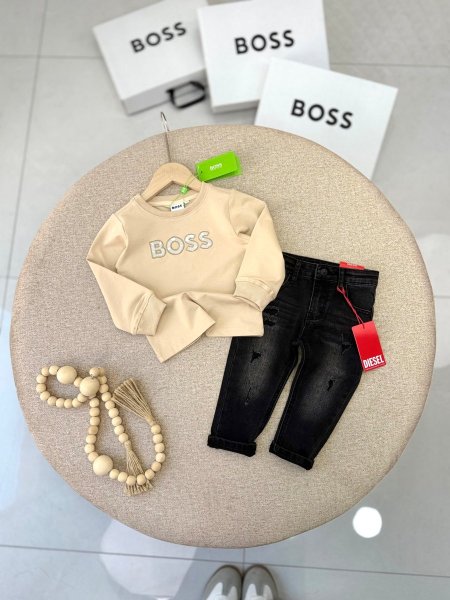 طقم ولادي خريفي BOSS