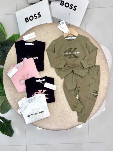 بدلة خريفي Calvin klein 6736