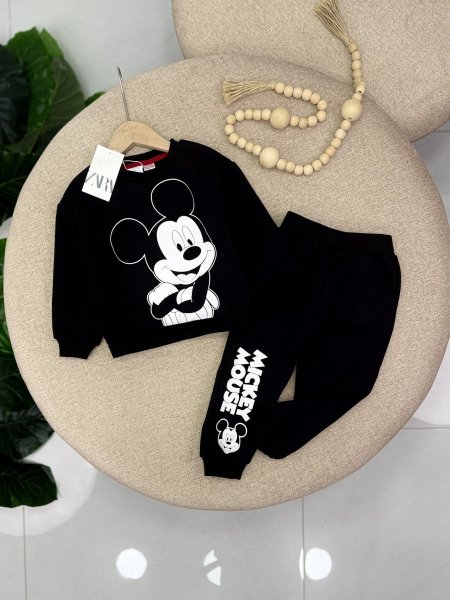 بدلة Zara شتوي مبطن Mickey