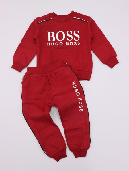 بدلة hugo boss مبطن فرو