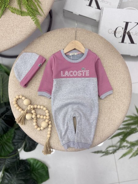 رمادي مع سماقي