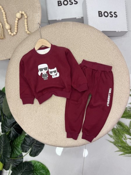 بدلة KARL مبطن فرو