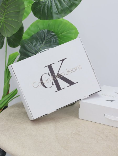 CALVIN KLEIN BOX