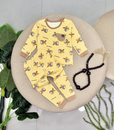 بجامة مبطن فرو